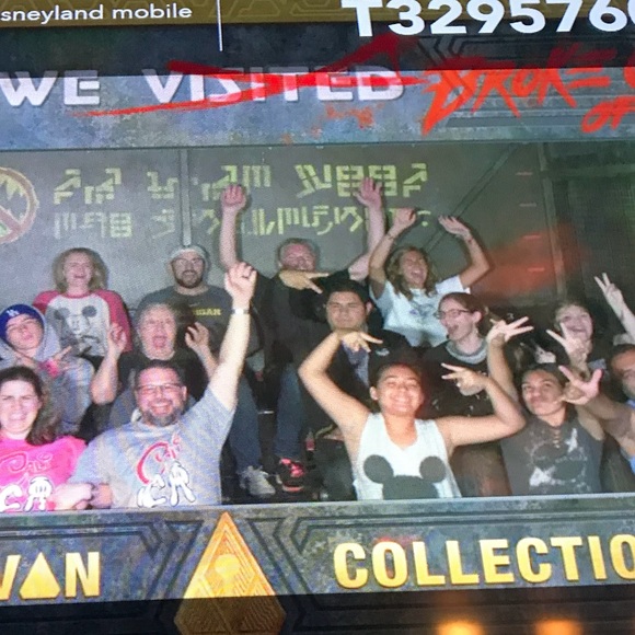 SHOP DISNEY❣️Meet The Posher - Picture 5 of 8